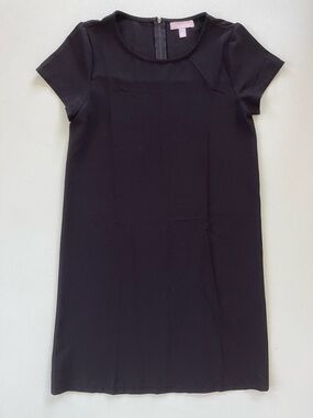 Black Crepe Short Sleeve Shift Dress